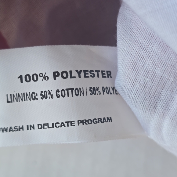 Artesania Granlei Red Velvet Suspender Shorts with White Blouse - Picture 5 of 14